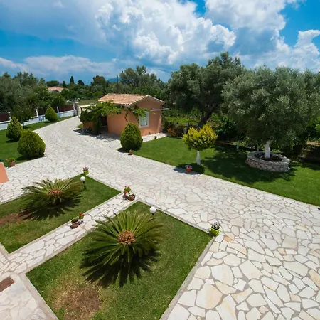 Eleana アパート *