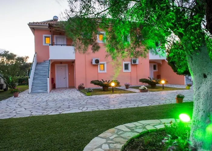 埃莱安娜一室公寓酒店 公寓 Frínion